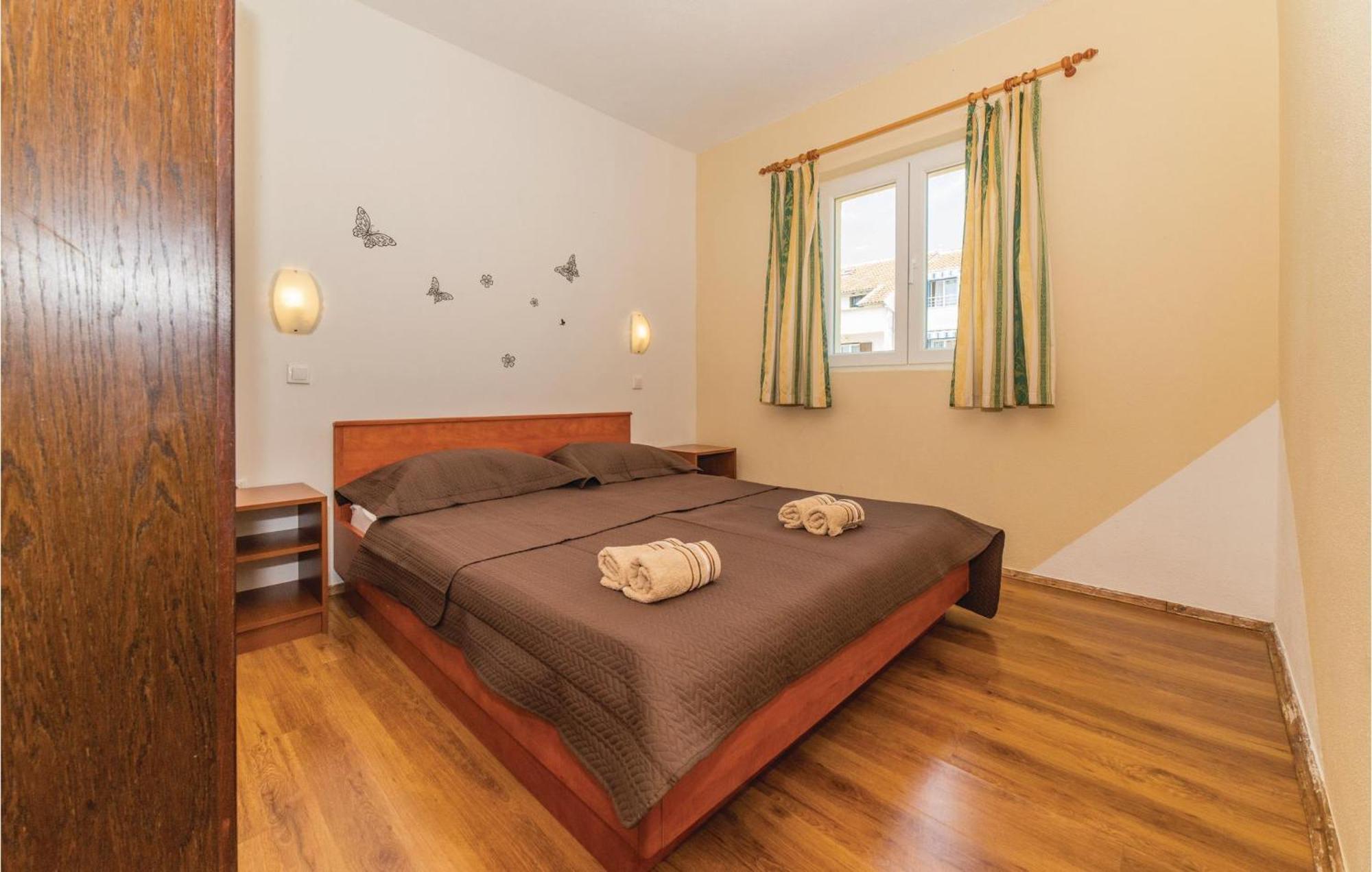 Pet Friendly Apartment In Biograd With Kitchen Biograd Na Moru Esterno foto