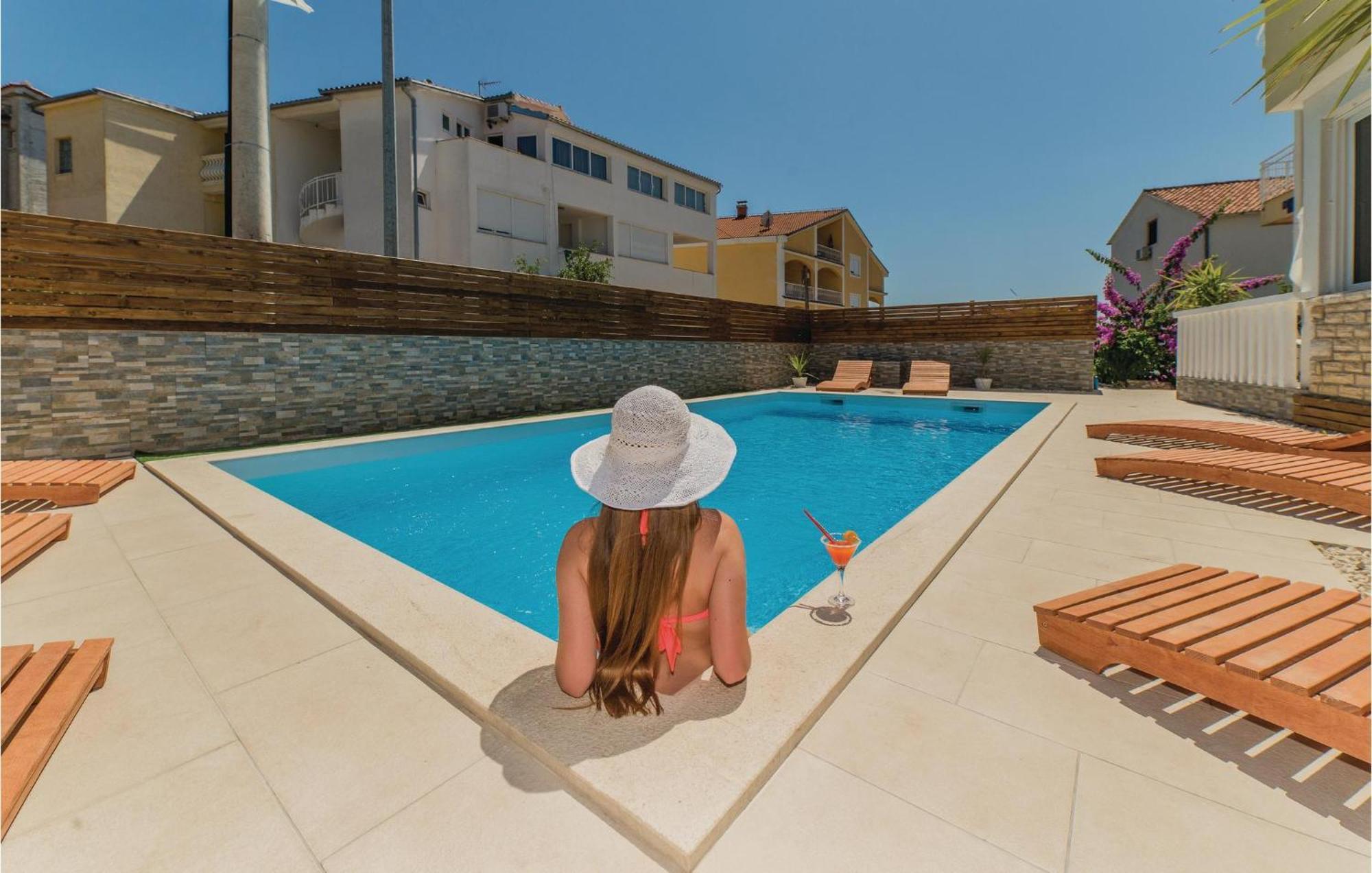 Pet Friendly Apartment In Biograd With Kitchen Biograd Na Moru Esterno foto