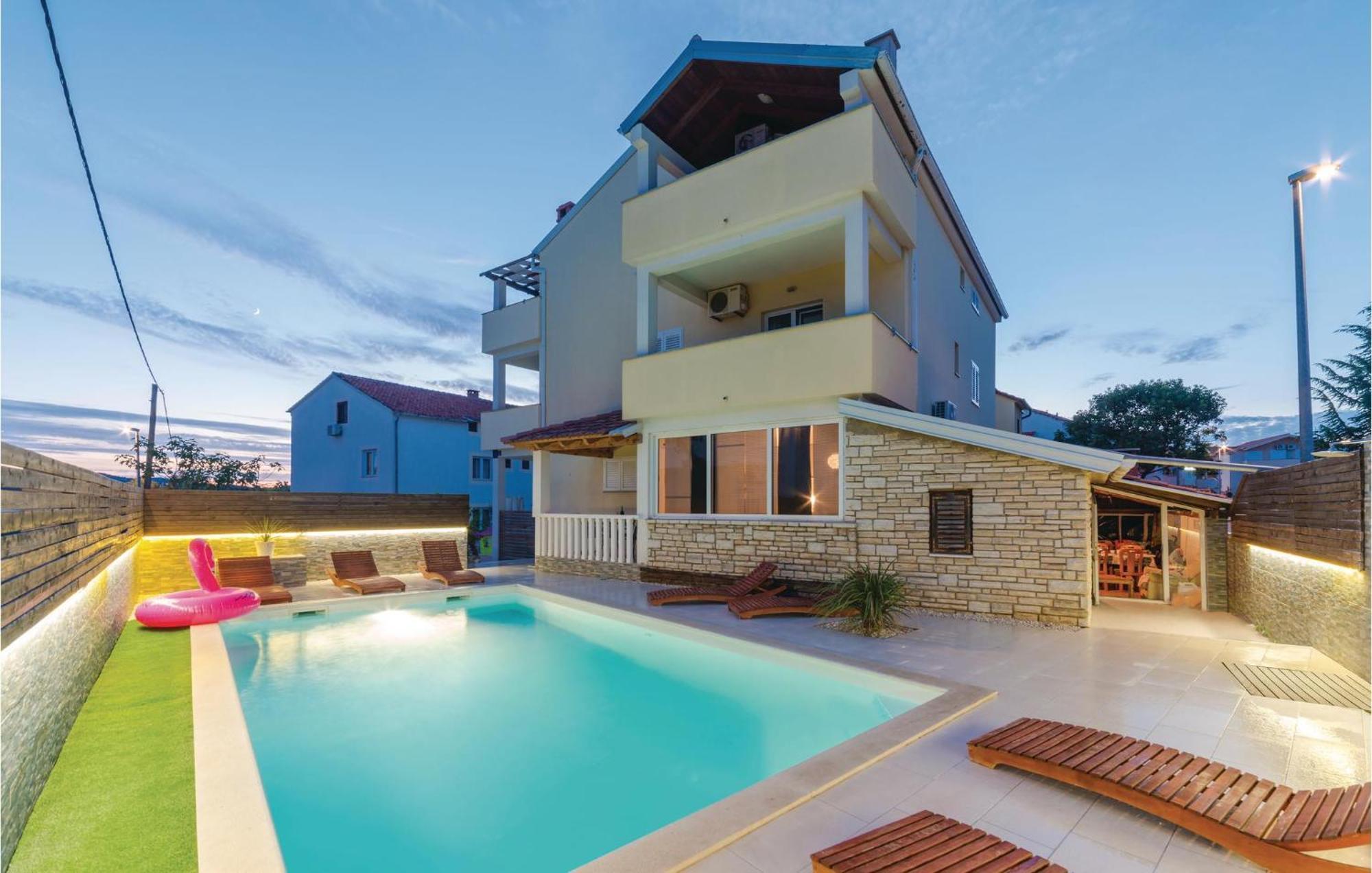 Pet Friendly Apartment In Biograd With Kitchen Biograd Na Moru Esterno foto