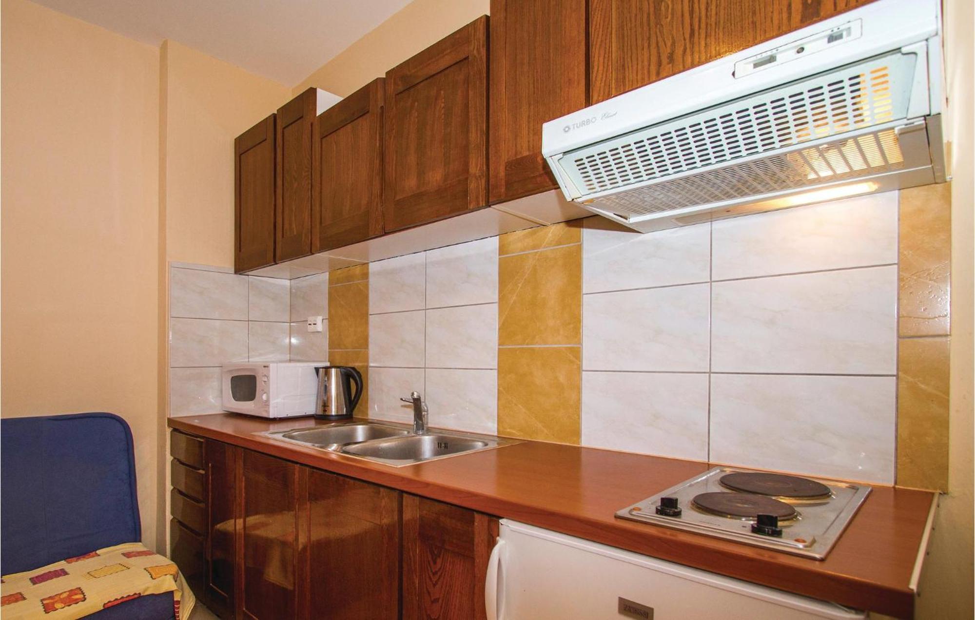 Pet Friendly Apartment In Biograd With Kitchen Biograd Na Moru Esterno foto